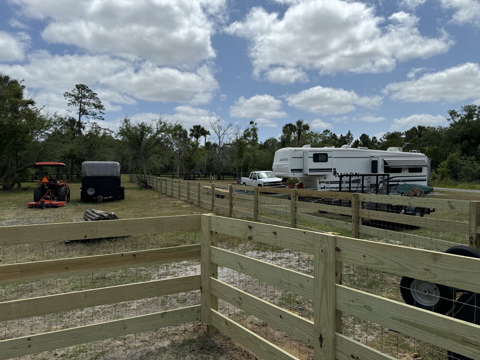 Field & Board Fencing